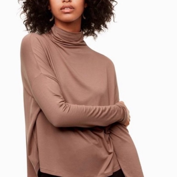 Babaton| Aritzia| Rose Gold Casual Mock Neck Soft Long Sleeve Top Sz XS - Picture 1 of 5